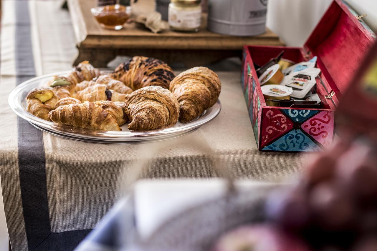 Ad Hoc Bed & Breakfast Palermo